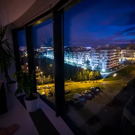 Diamond Apartment
